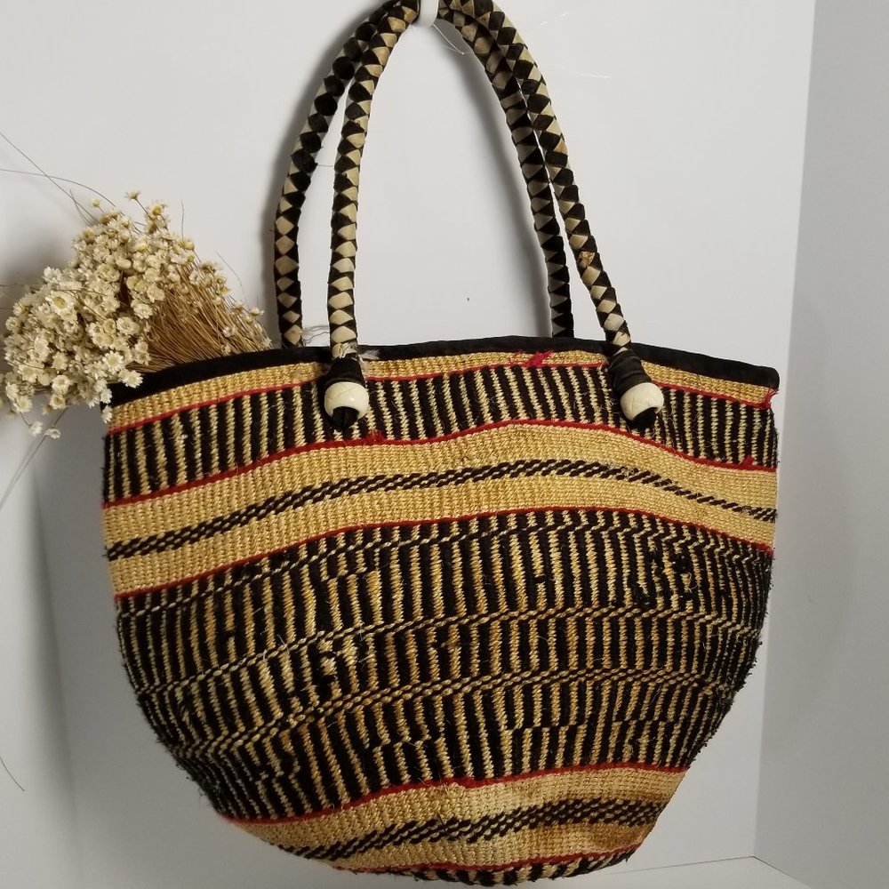 Sold/Vintage Woven Tote Bag - Picture 2 of 8